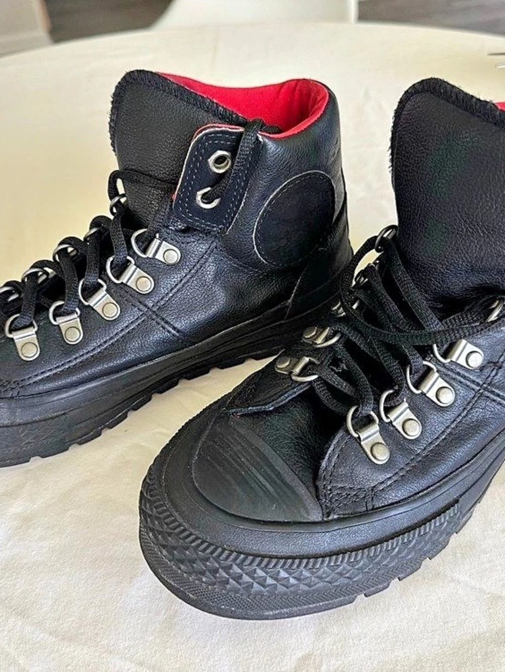 Converse Chuck Taylor All Star Street Hiker Sneakers Black & Red US 5.5